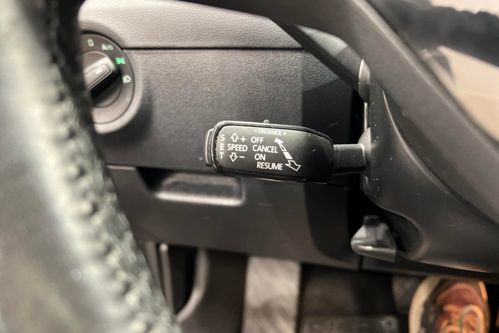 Skoda Octavia iso kuva 25