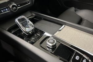 Volvo XC60 esikatselu 12