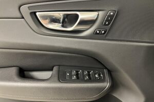 Volvo XC60 esikatselu 15