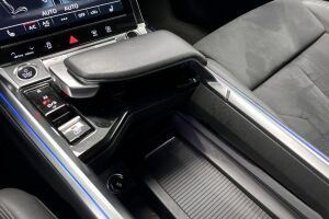 Audi e-tron esikatselu 16