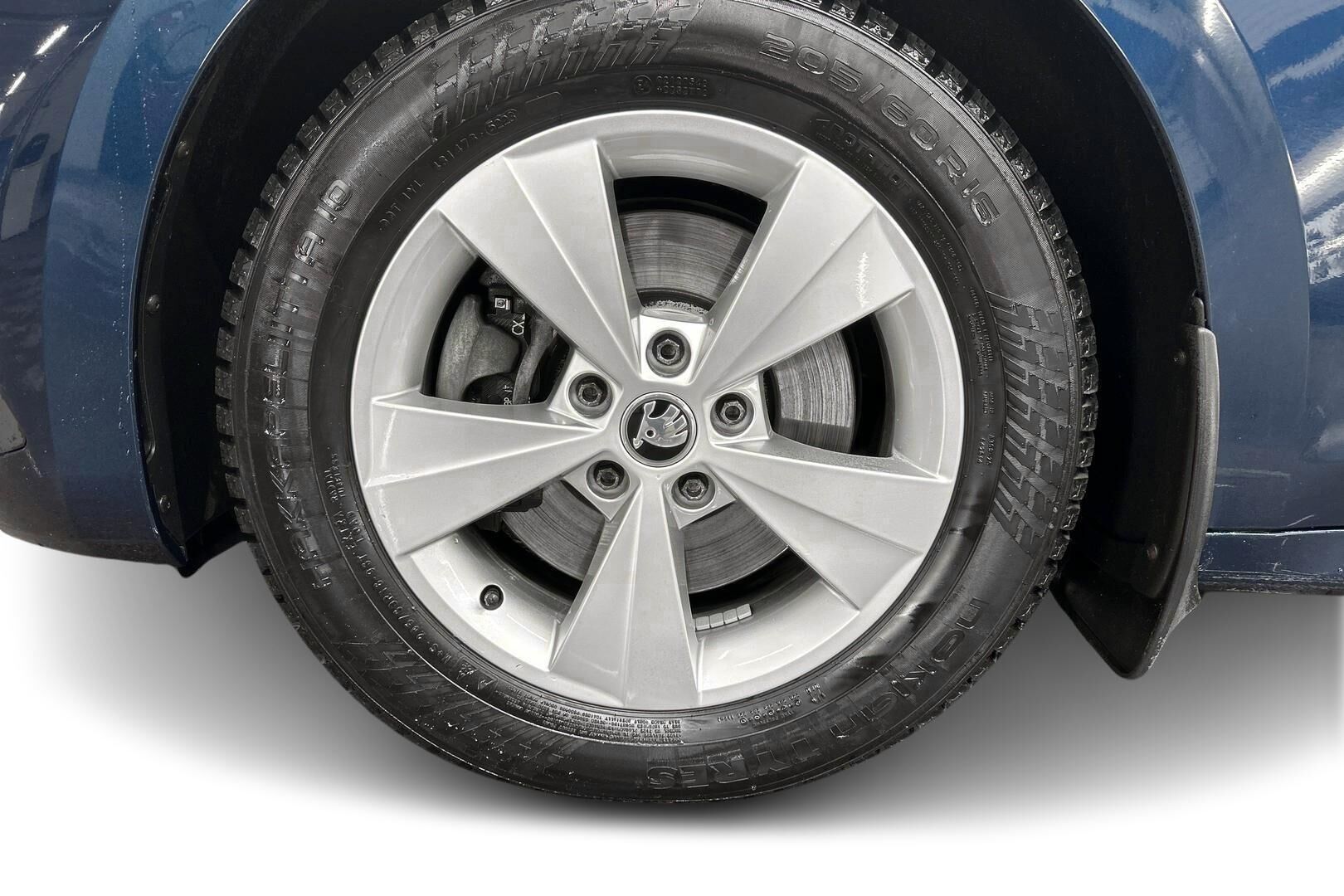 Skoda Octavia iso kuva 10