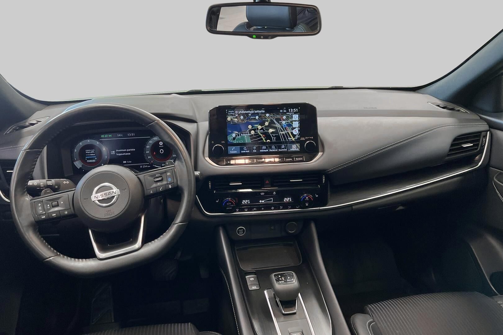 Nissan Qashqai iso kuva 9