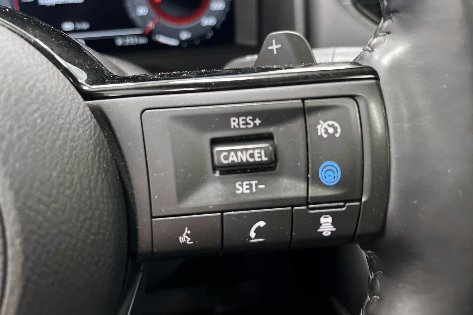 Nissan Qashqai iso kuva 23