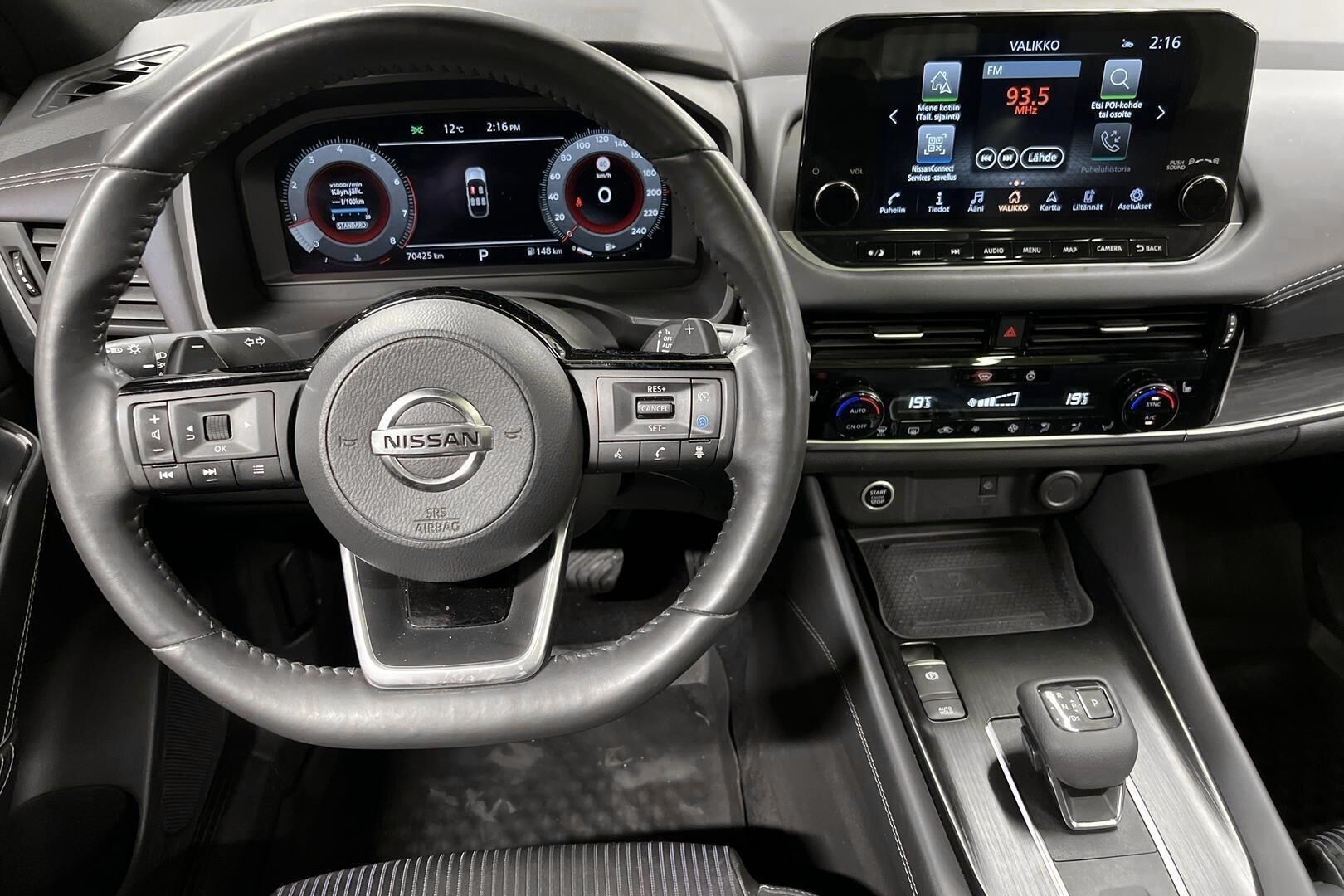 Nissan Qashqai iso kuva 11