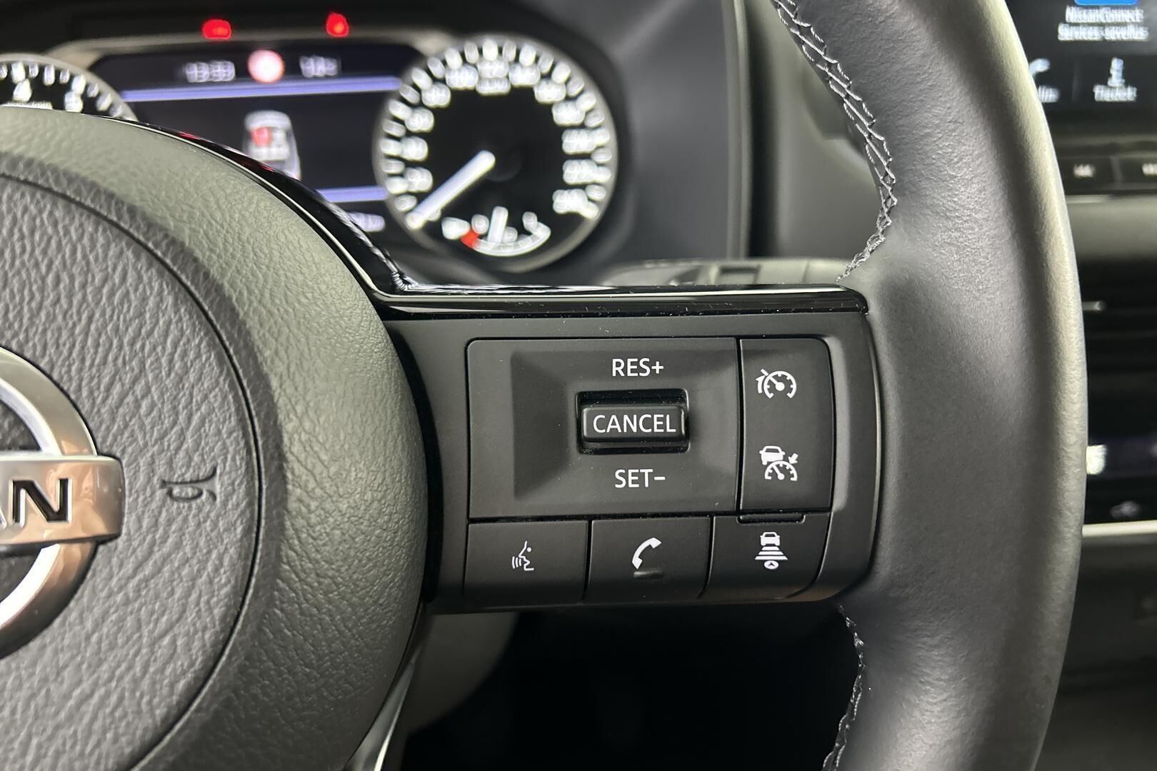 Nissan Qashqai iso kuva 20
