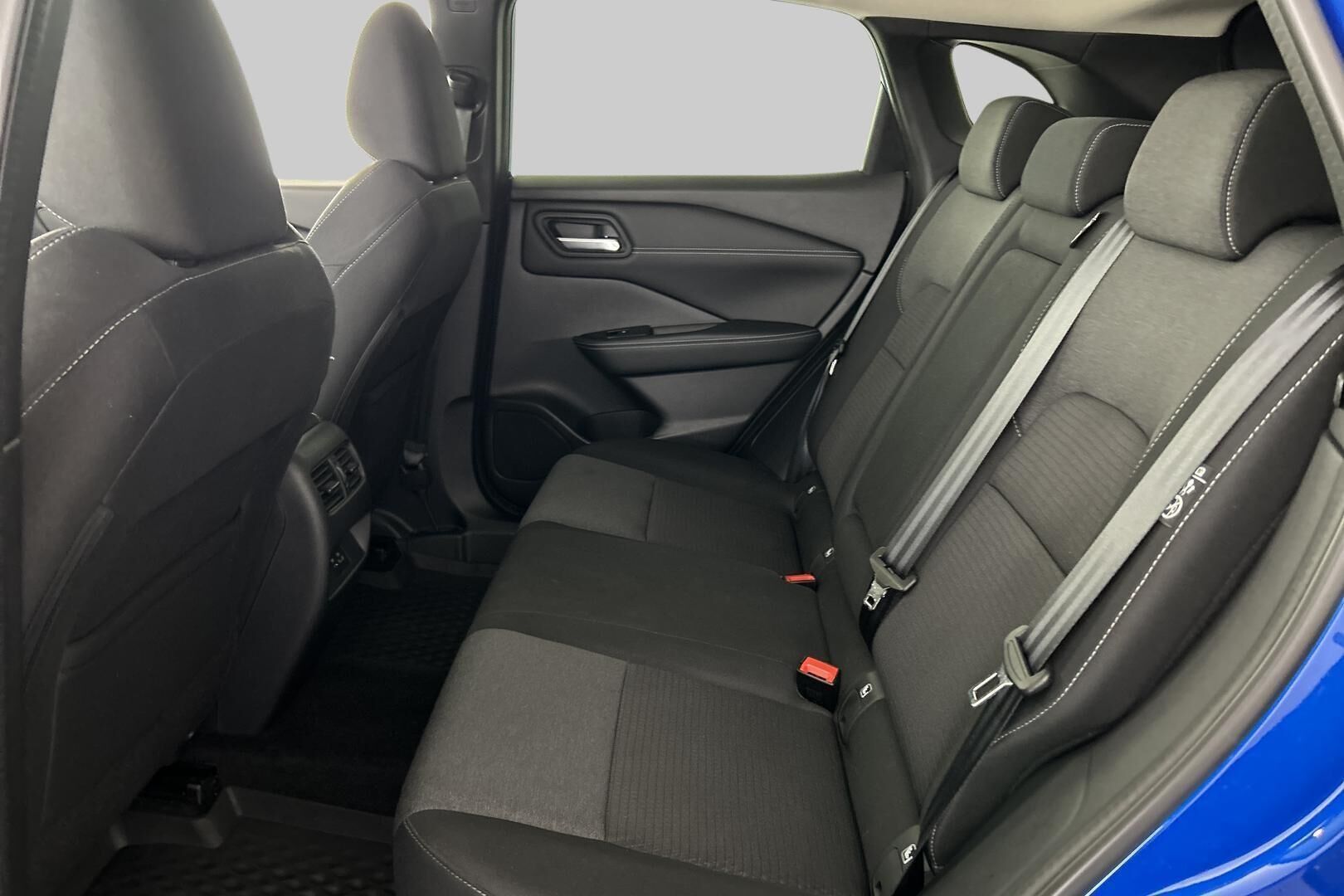 Nissan Qashqai iso kuva 3