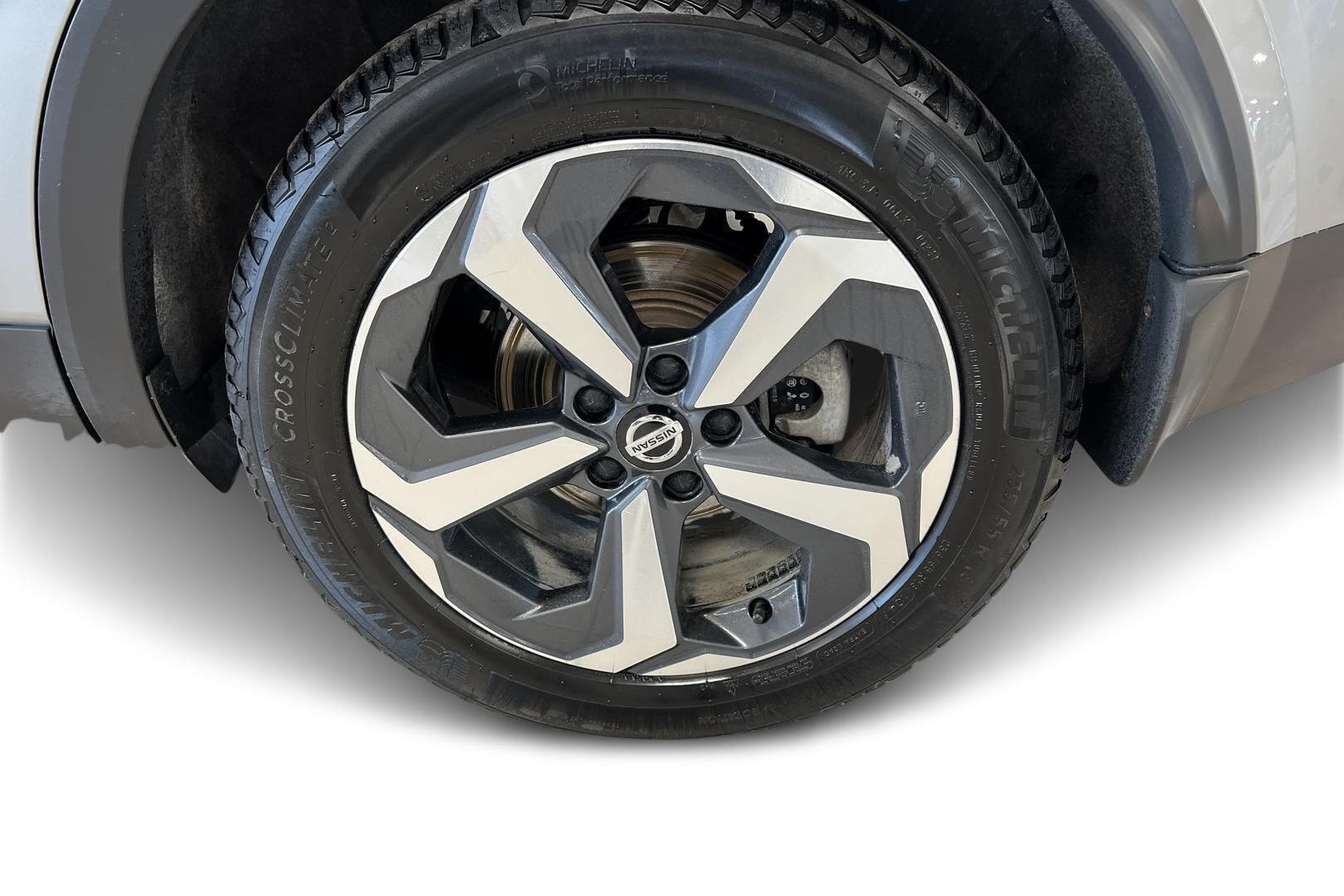Nissan Qashqai iso kuva 13