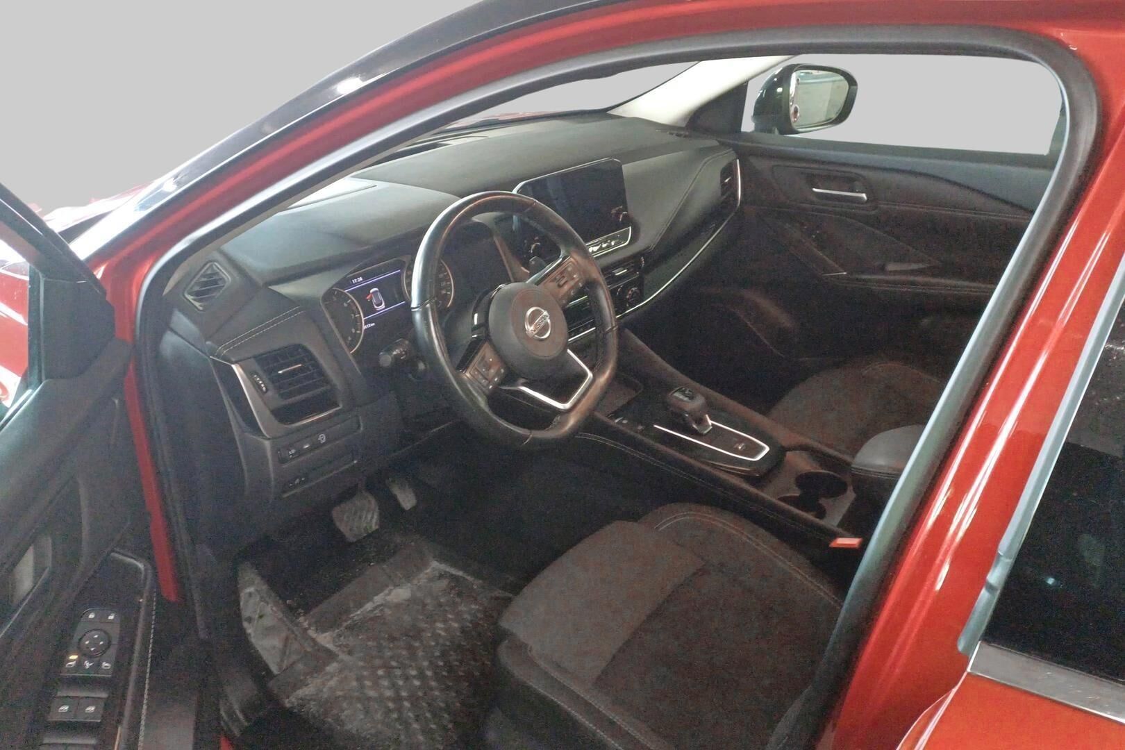 Nissan Qashqai iso kuva 2