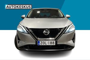 Nissan Qashqai esikatselu 1