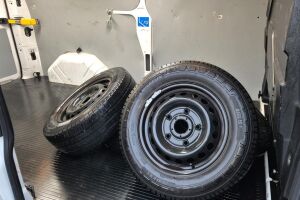 Ford Transit Custom esikatselu 7