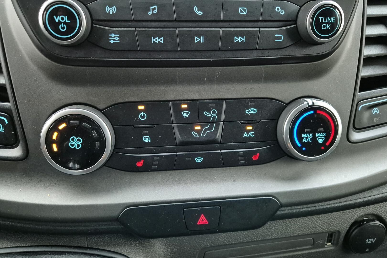 Ford Transit Custom iso kuva 11