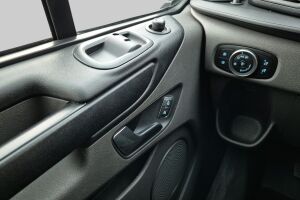 Ford Transit Custom esikatselu 15