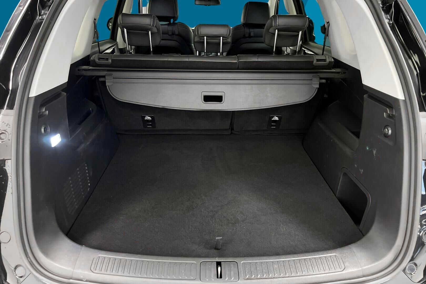 Maxus Euniq 6 iso kuva 12