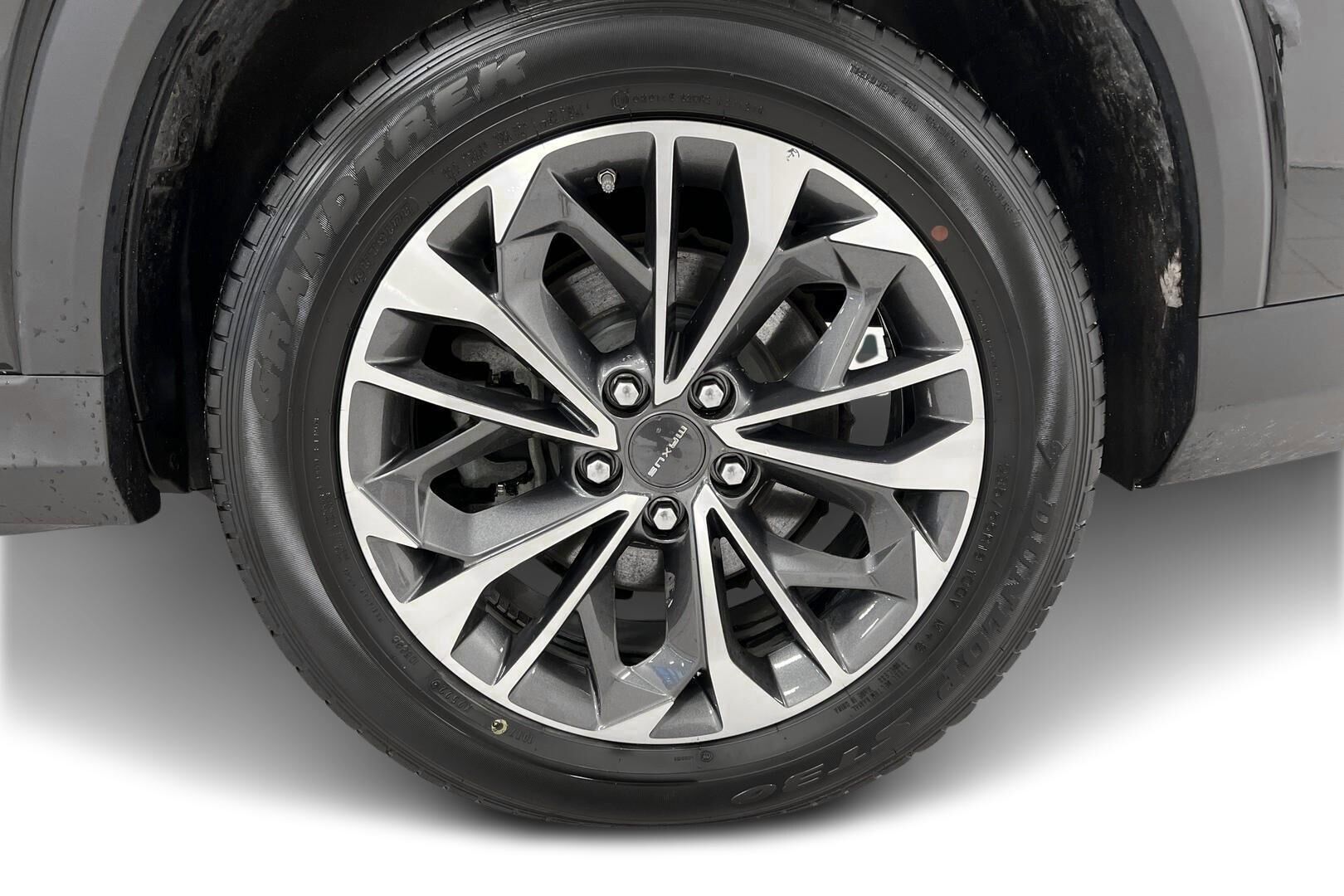 Maxus Euniq 6 iso kuva 13