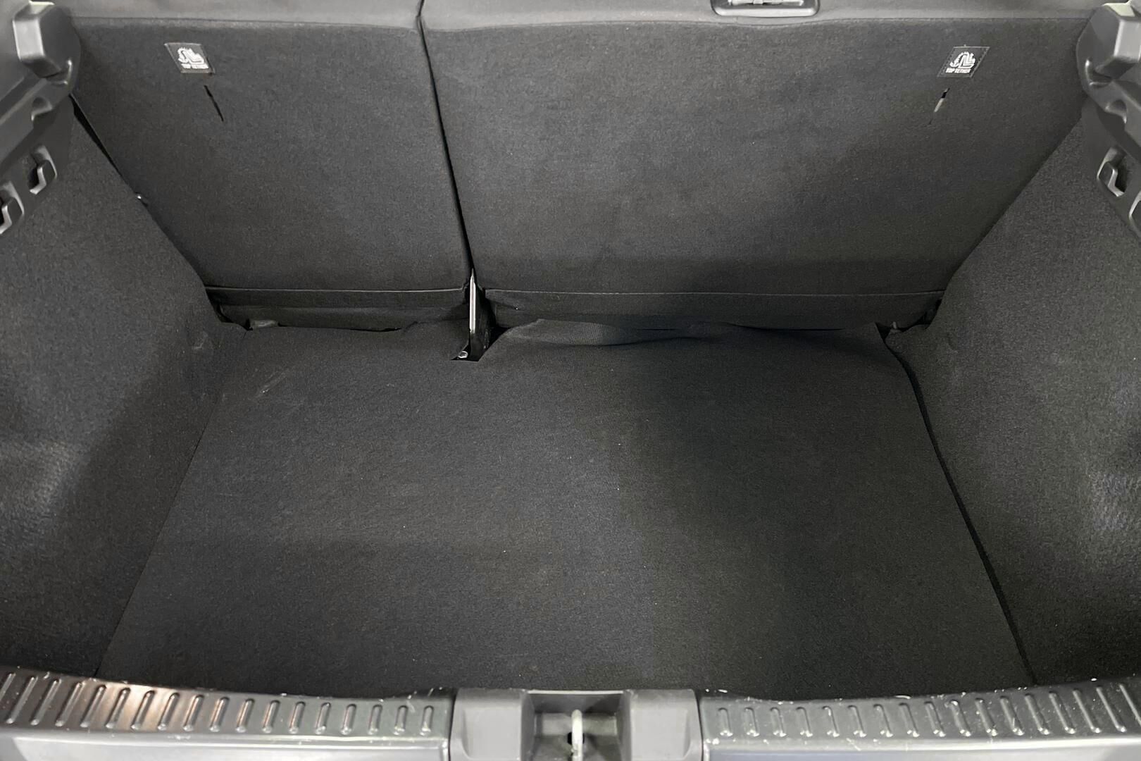 Dacia Sandero iso kuva 7