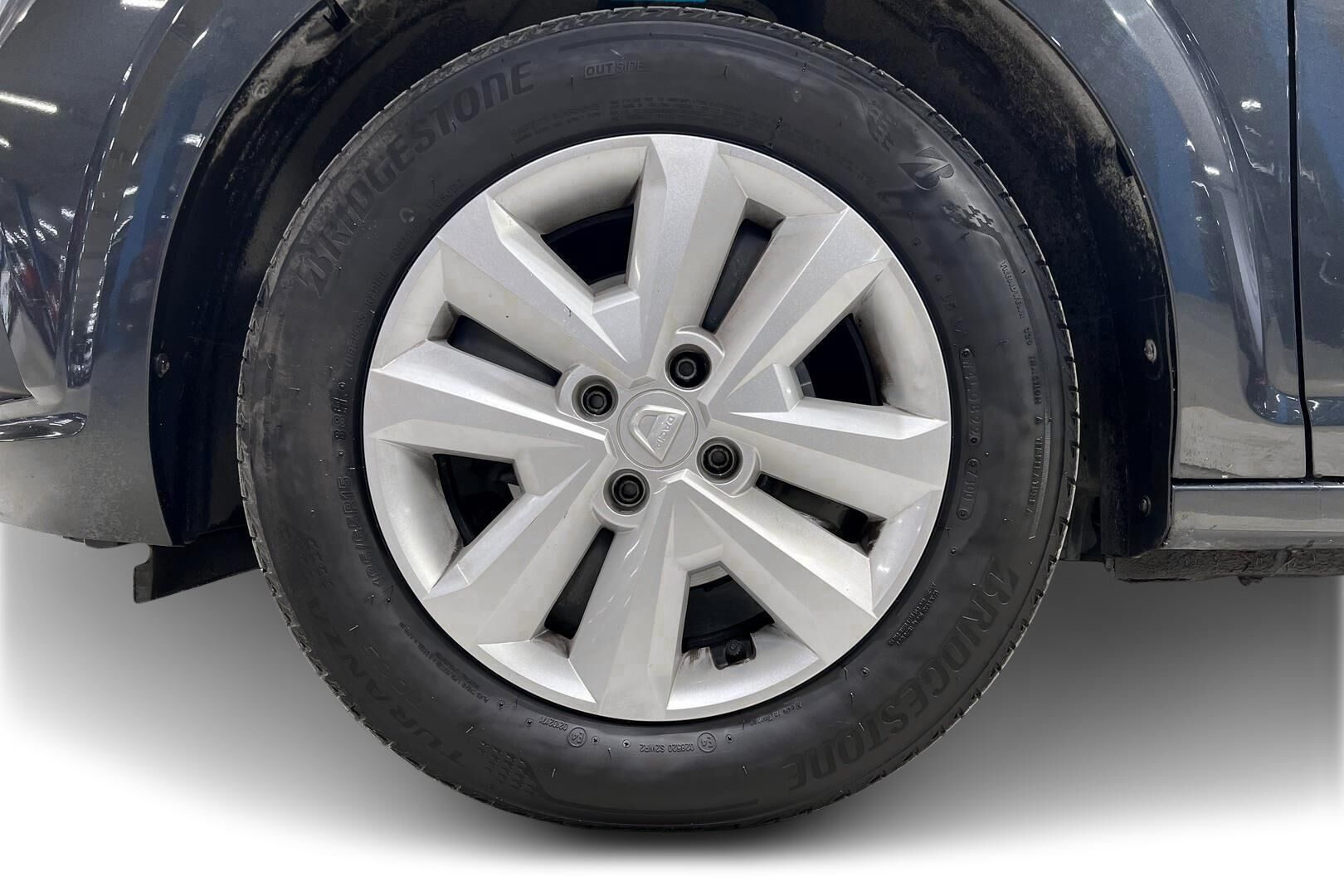 Dacia Sandero iso kuva 18