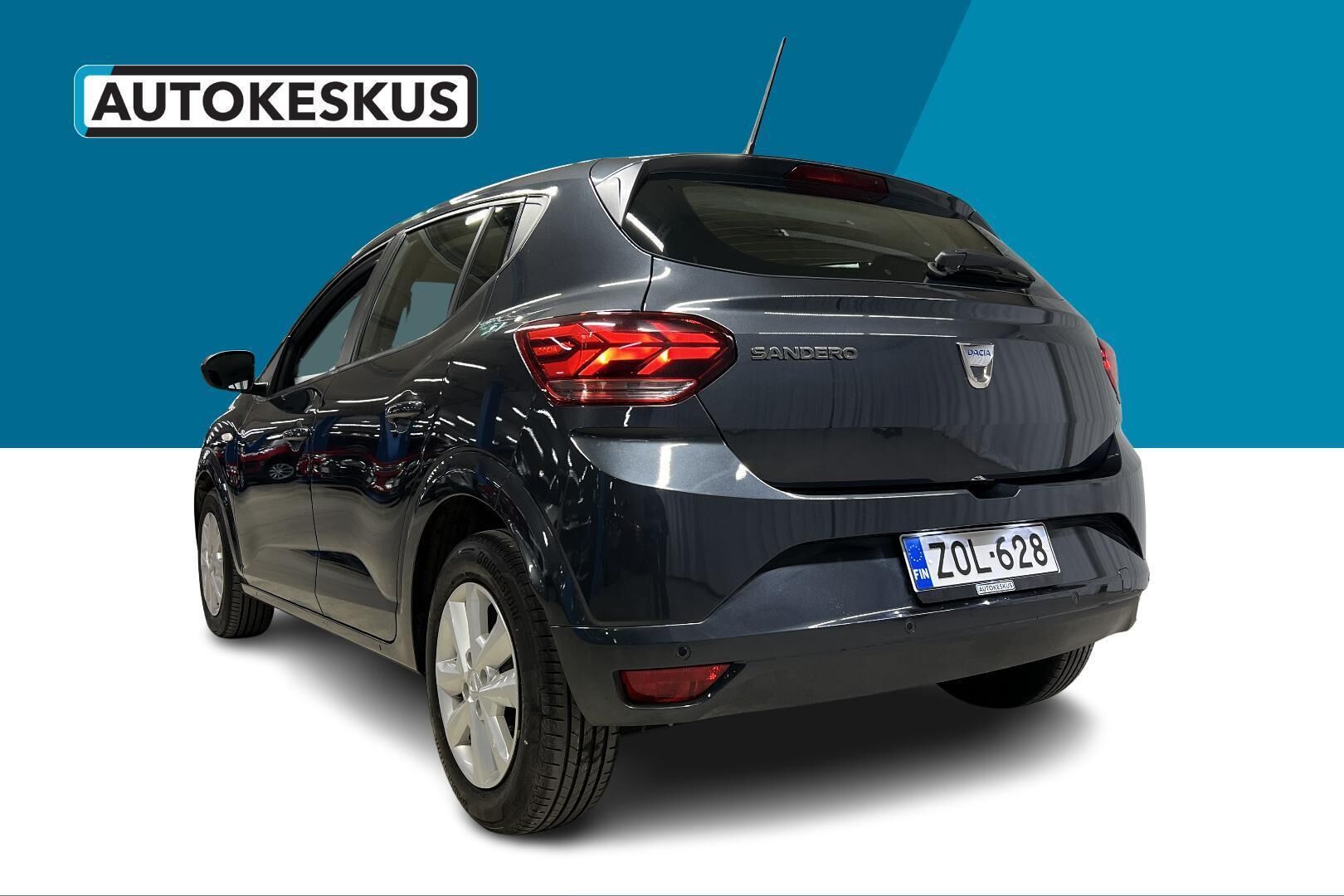 Dacia Sandero iso kuva 3