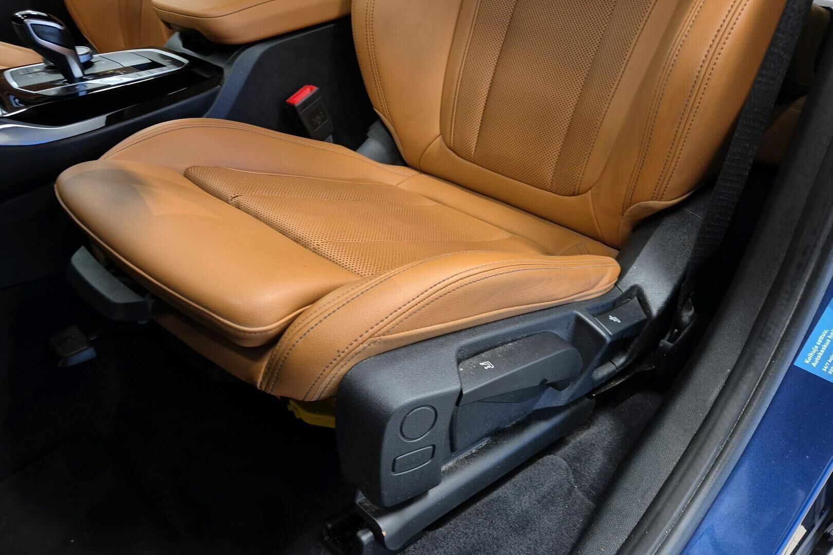 BMW X3 iso kuva 15