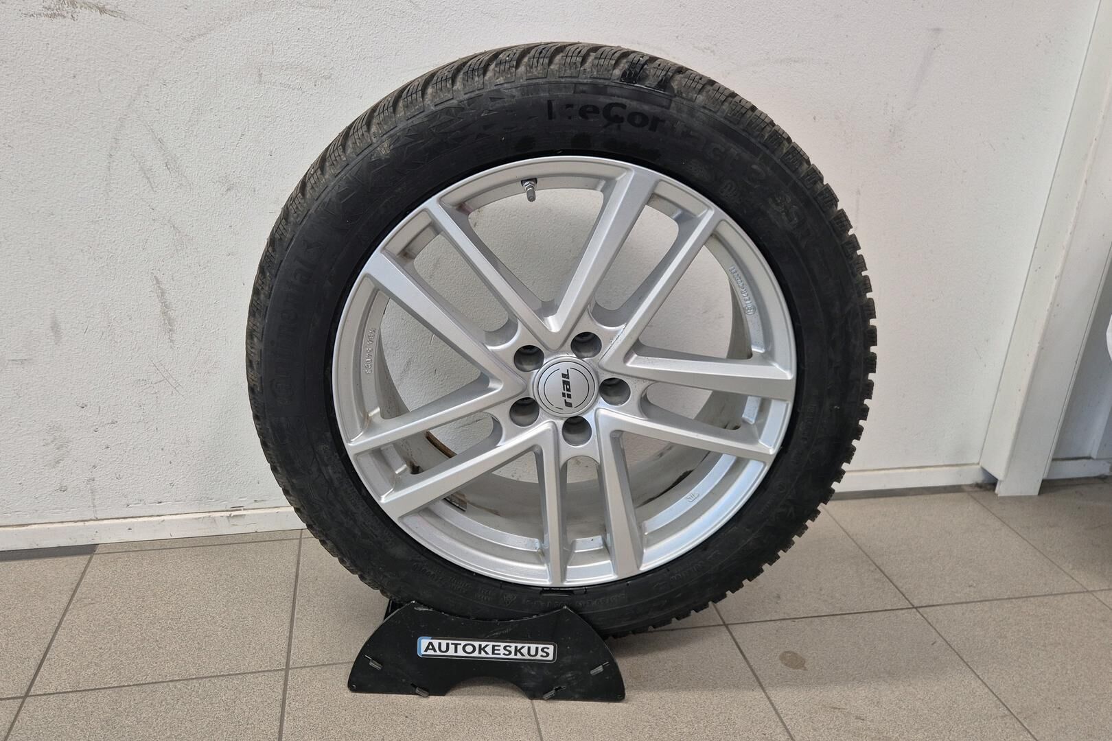 BMW X3 iso kuva 16
