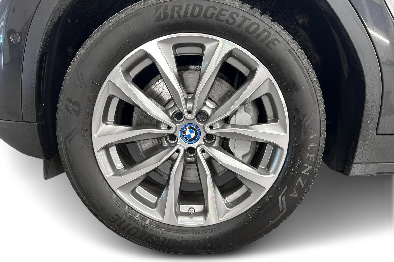 BMW X3 iso kuva 12