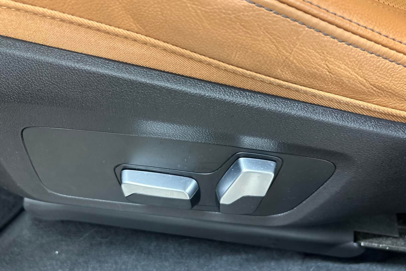 BMW X3 iso kuva 14