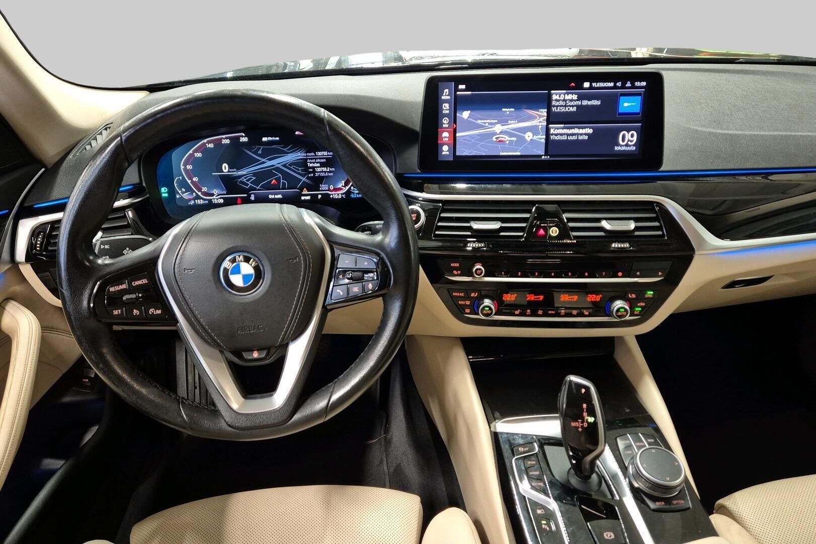 BMW 5-SARJA iso kuva 2