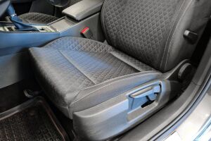 Skoda Superb esikatselu 22