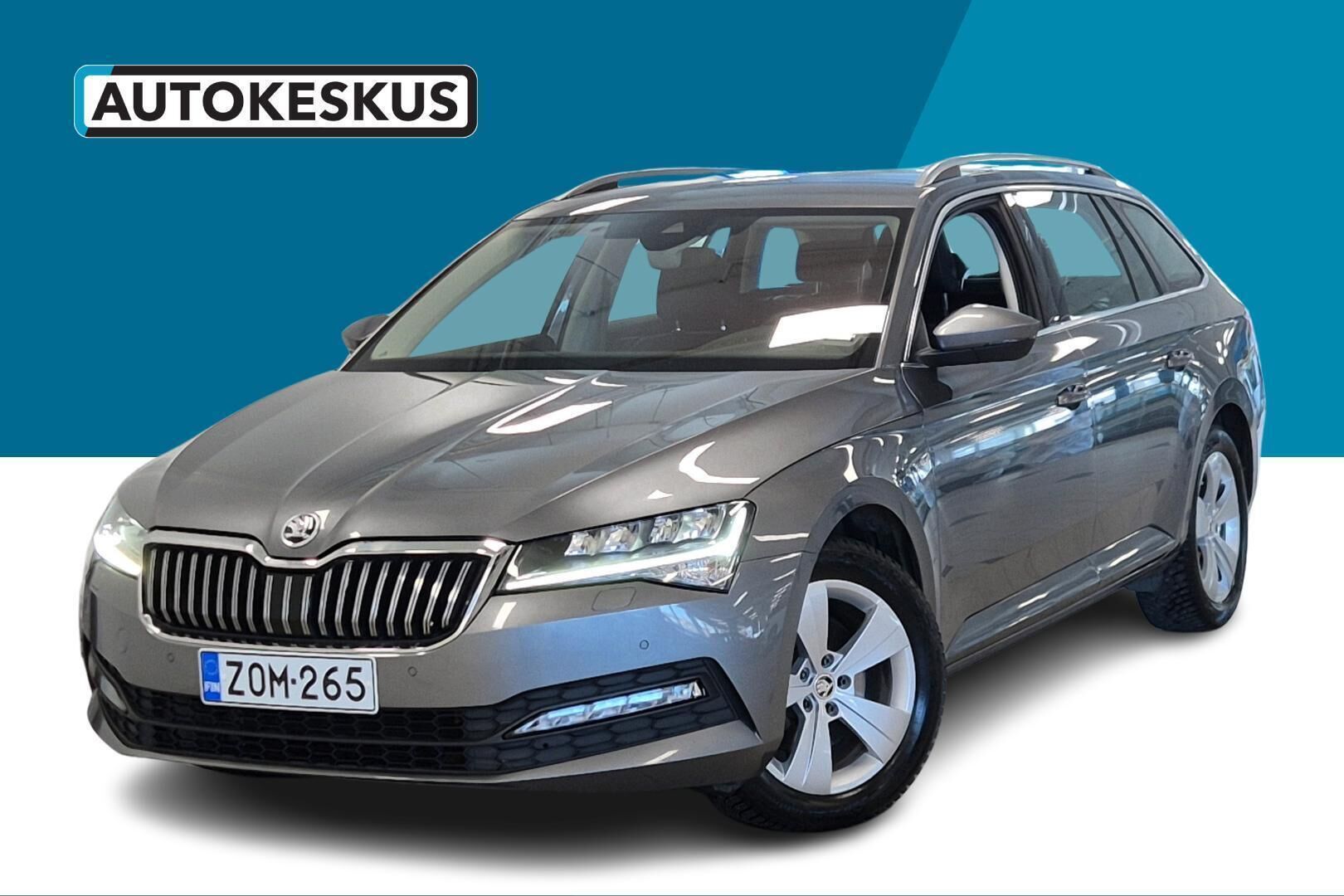 Skoda Superb iso kuva 0