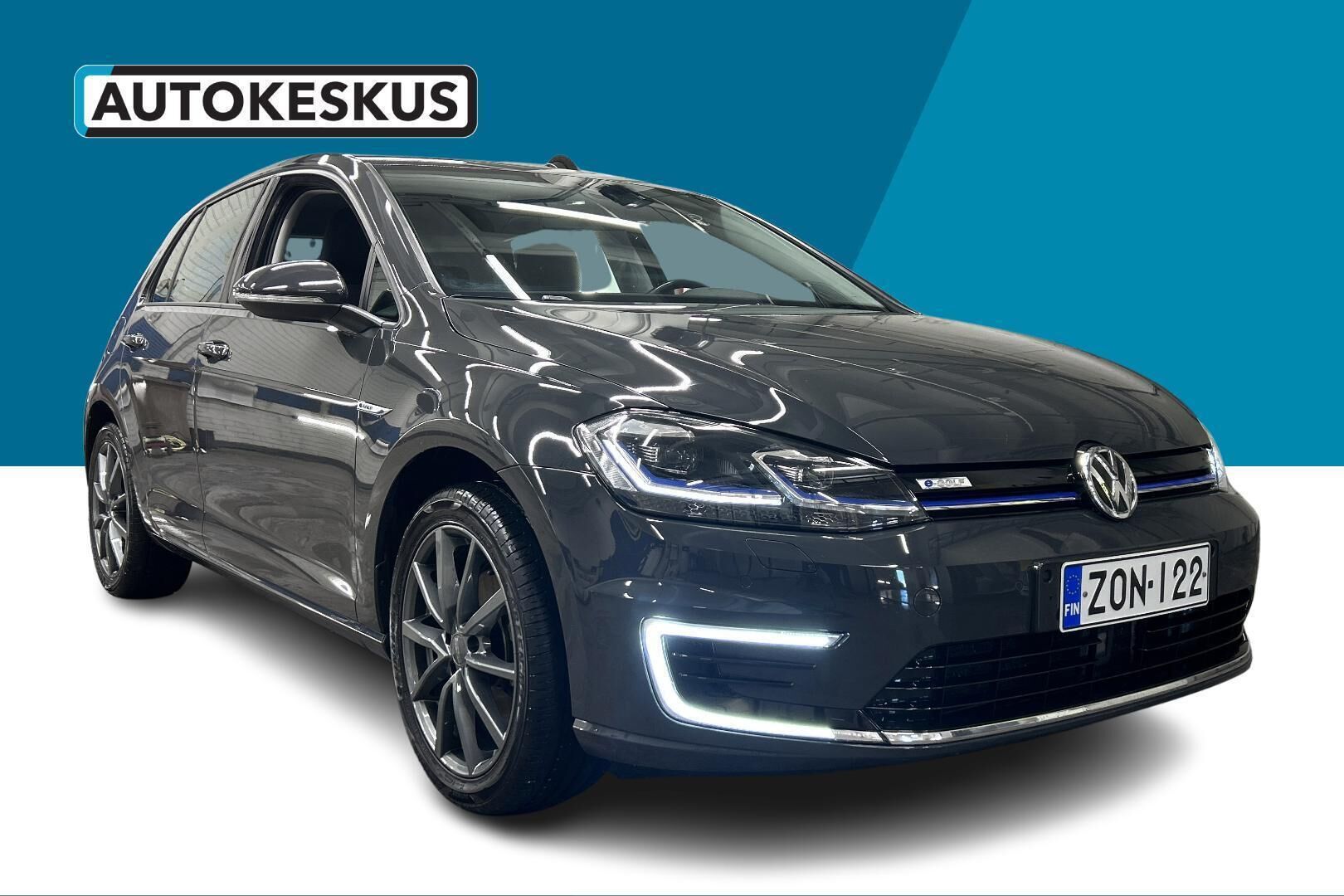 Volkswagen Golf iso kuva 7