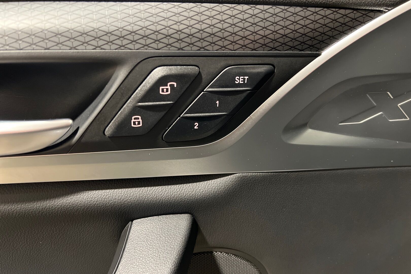 BMW X3 iso kuva 13
