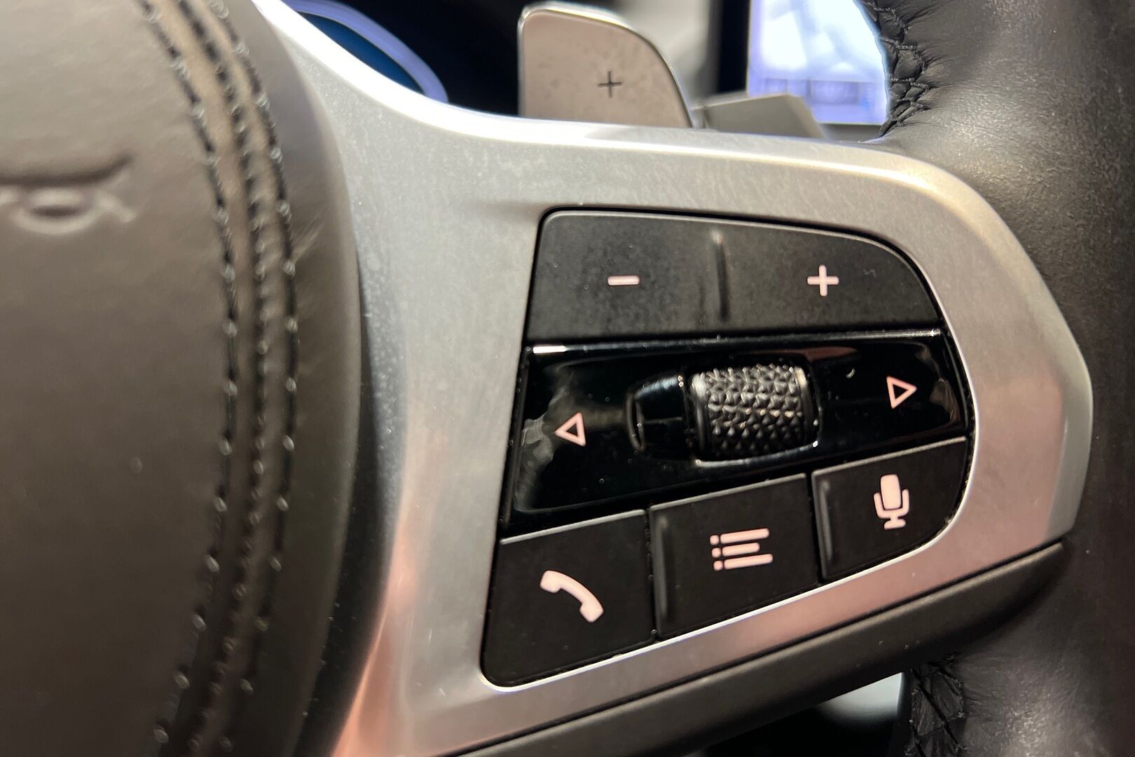 BMW X3 iso kuva 16
