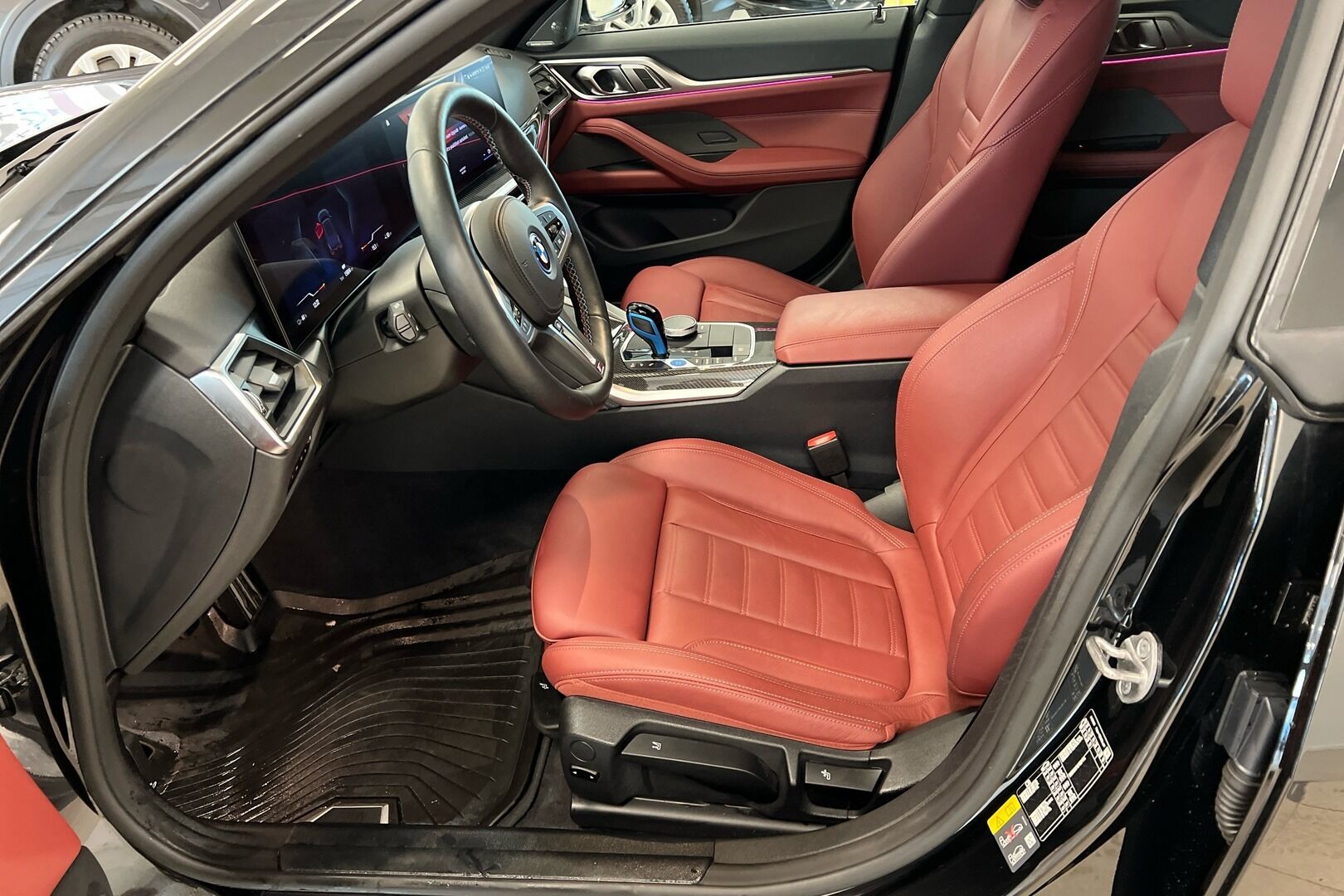 BMW I4 M50 iso kuva 7