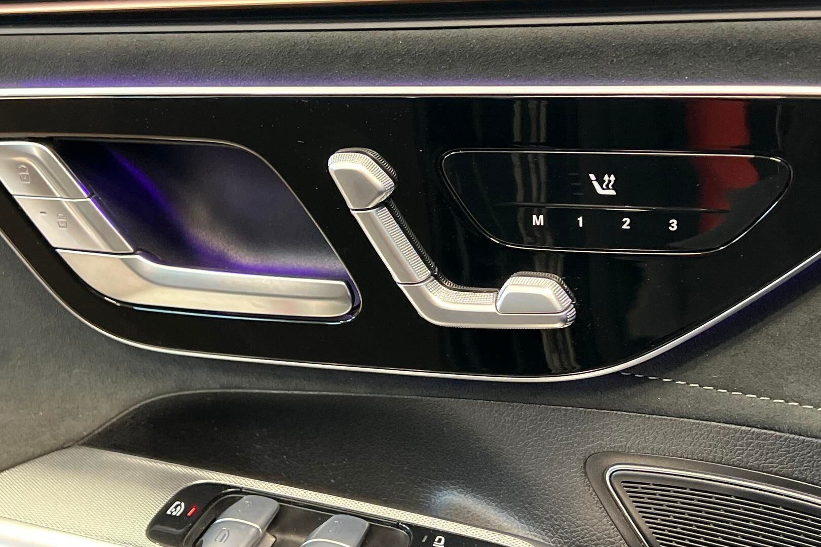 Mercedes-Benz EQE iso kuva 15