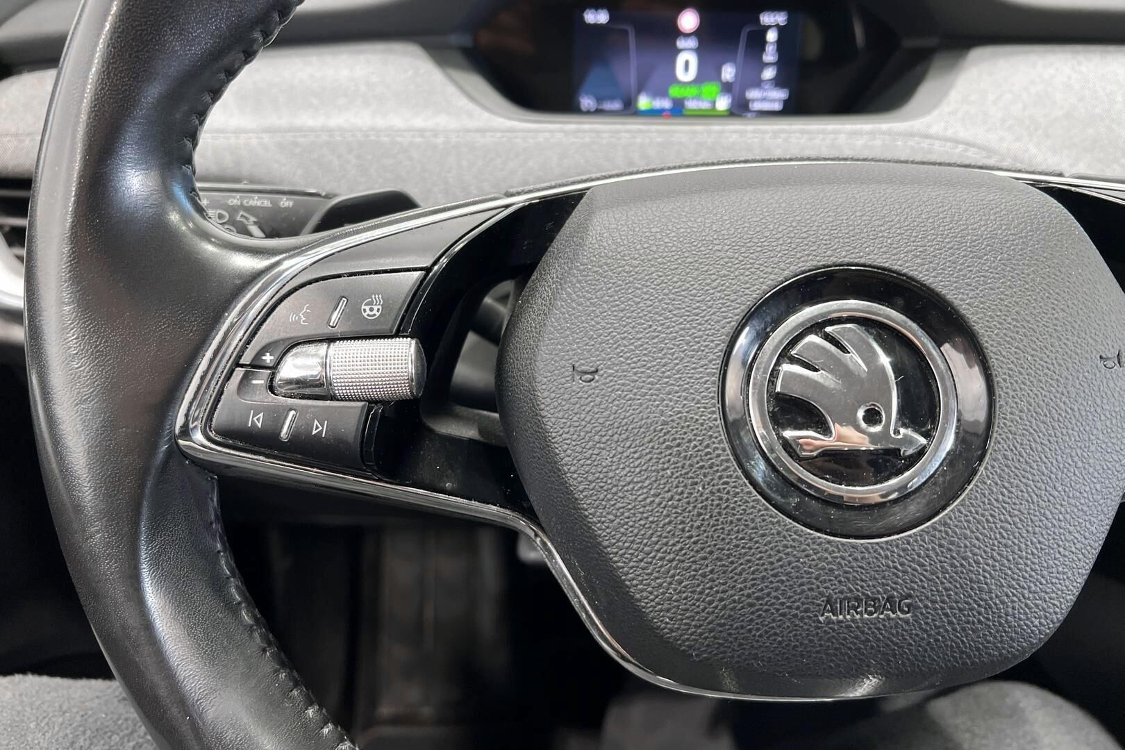 Skoda Enyaq iso kuva 25