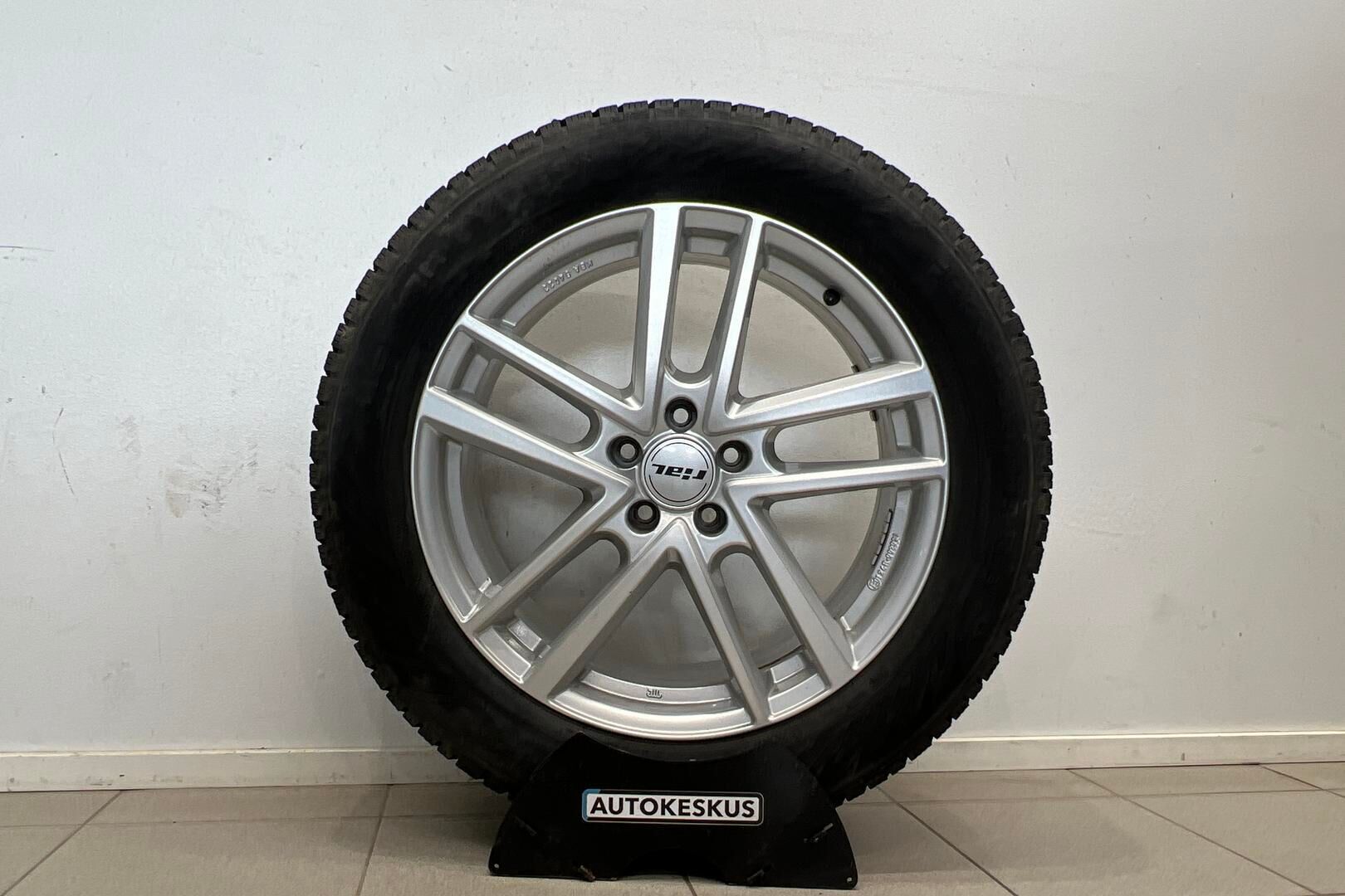 Skoda Enyaq iso kuva 39