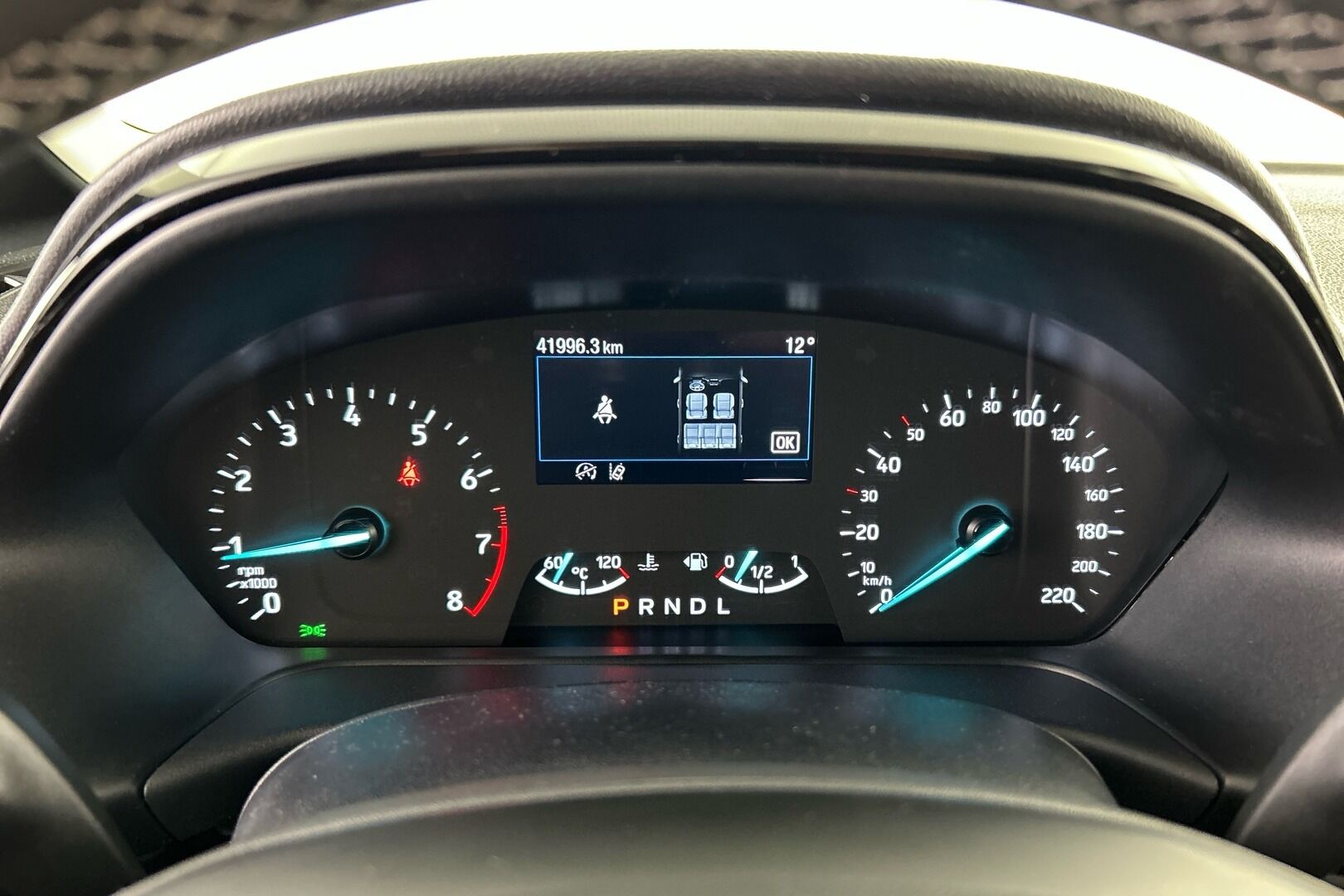 Ford Fiesta iso kuva 14
