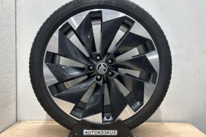 Skoda Enyaq esikatselu 12