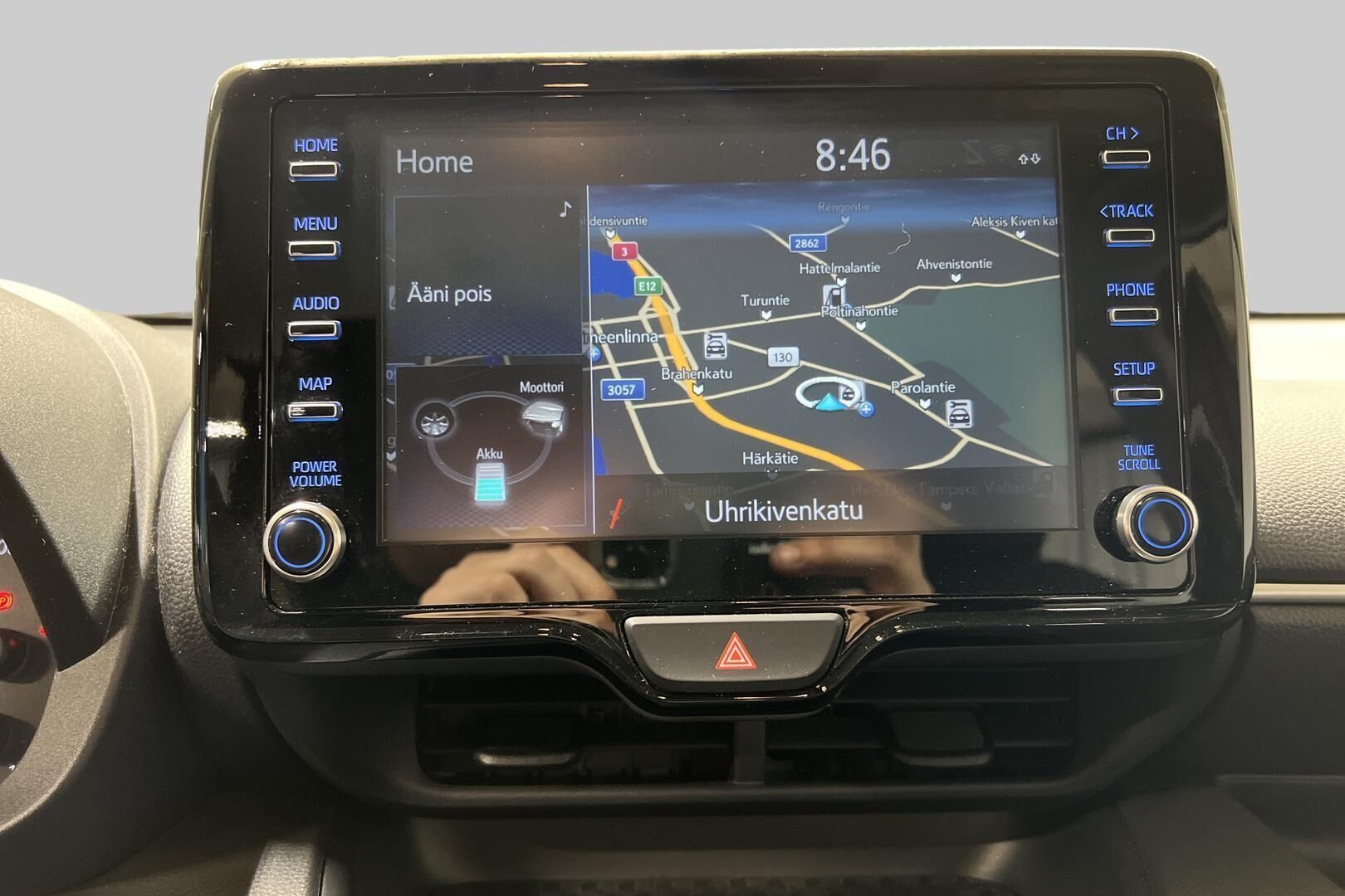 Toyota Yaris iso kuva 14