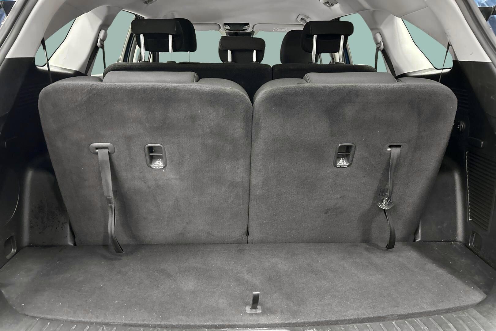 Kia Sorento iso kuva 11