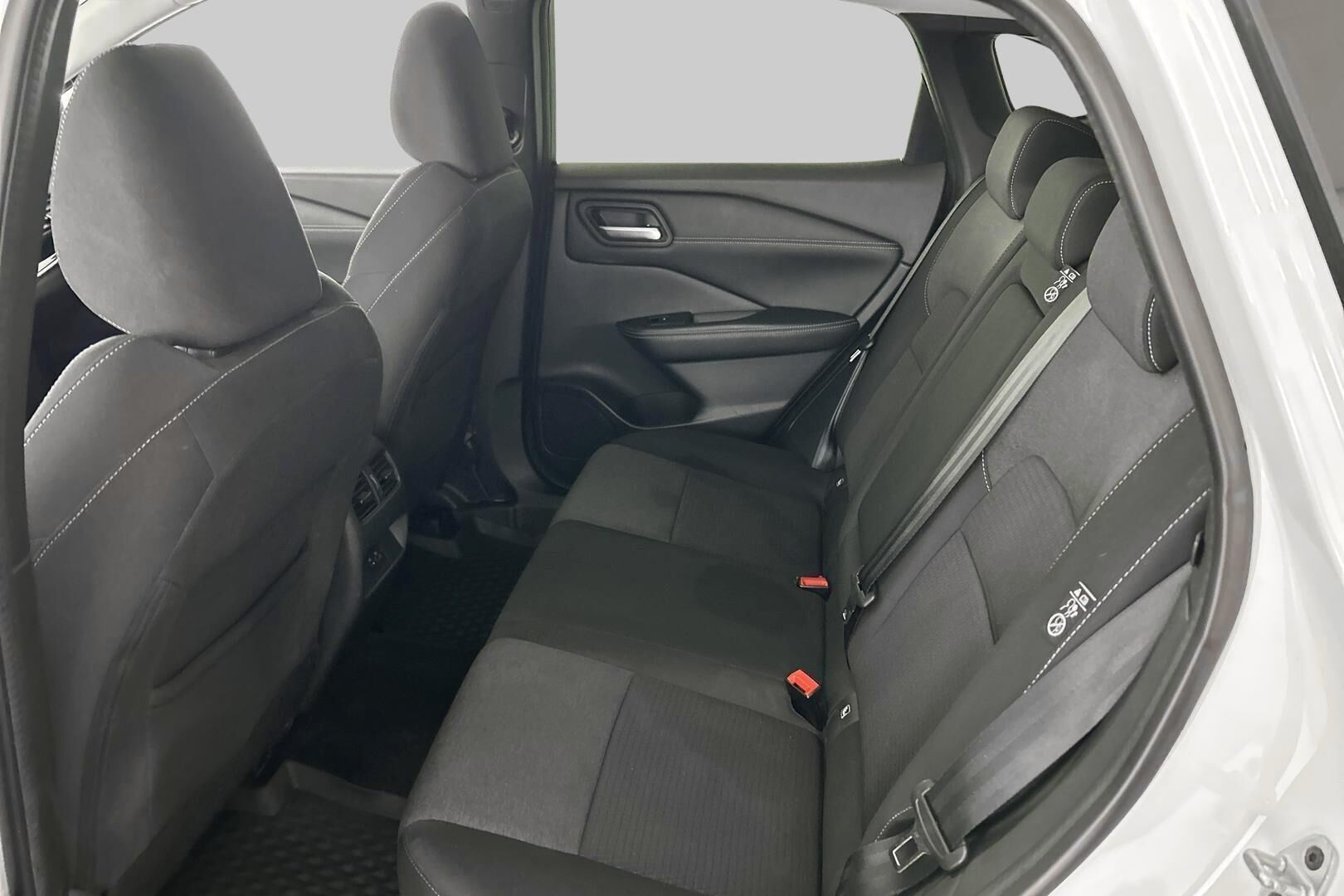 Nissan Qashqai iso kuva 9