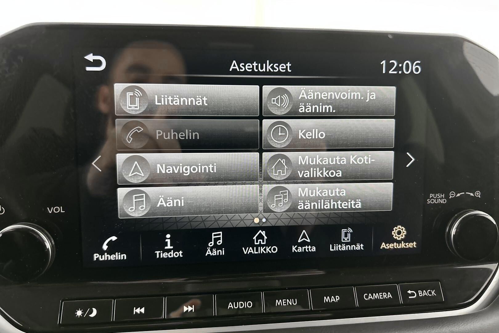 Nissan Qashqai iso kuva 15