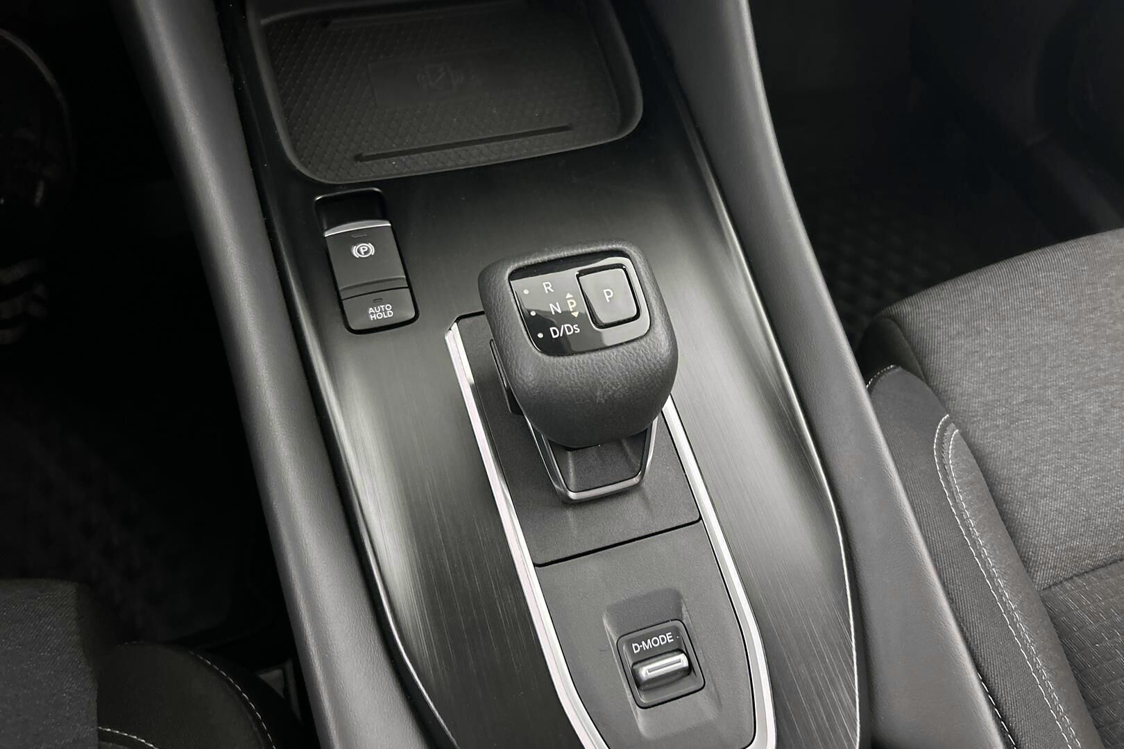 Nissan Qashqai iso kuva 19