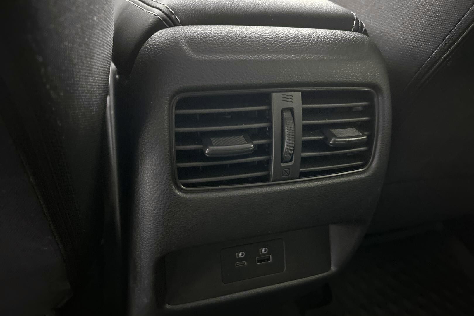 Nissan Qashqai iso kuva 23