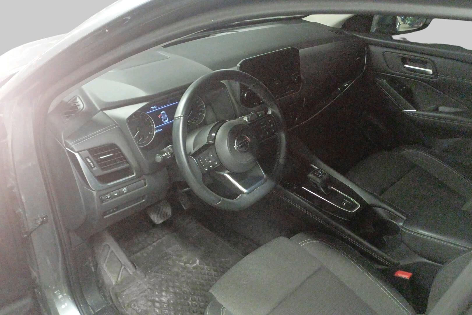 Nissan Qashqai iso kuva 2