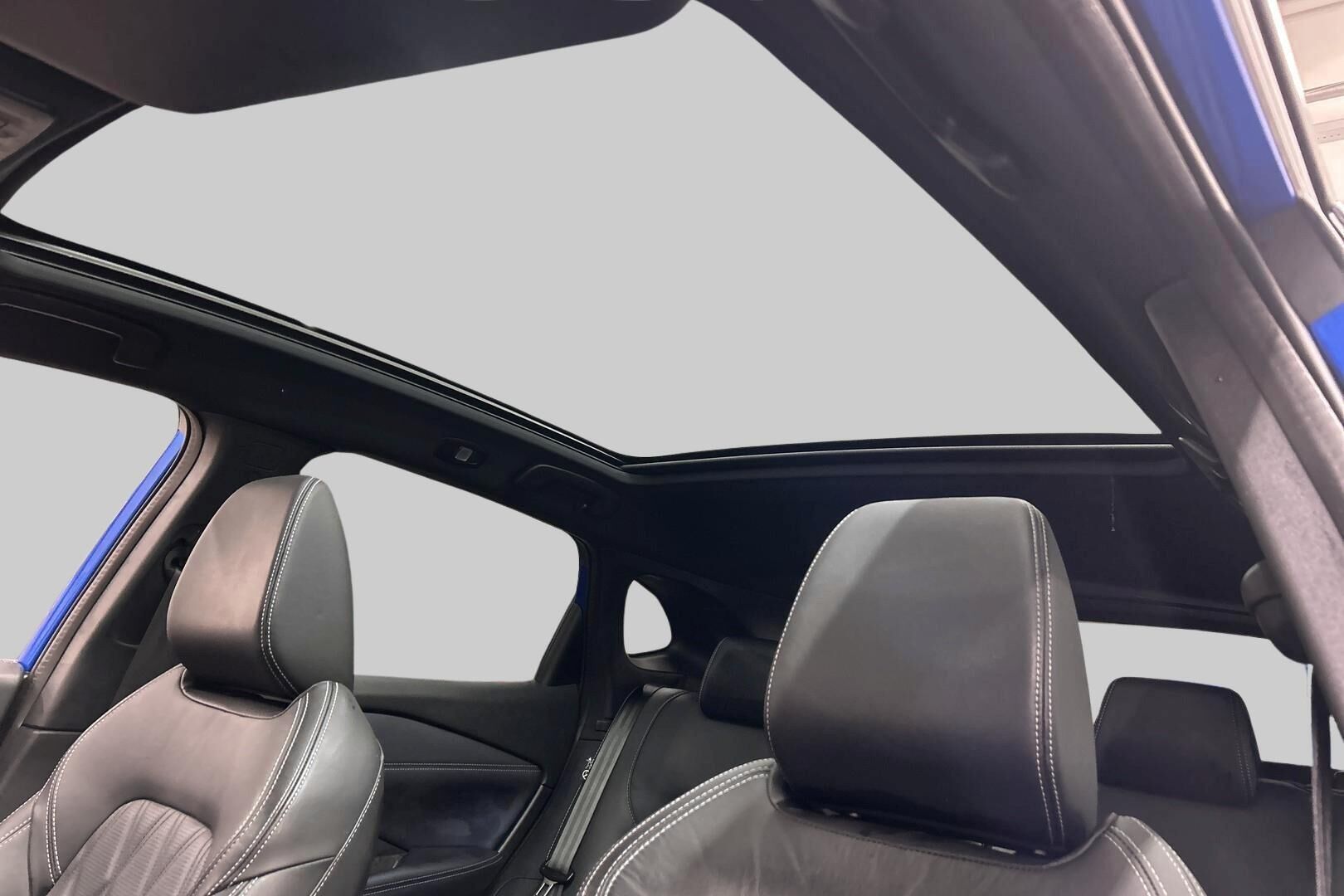 Nissan Qashqai iso kuva 11