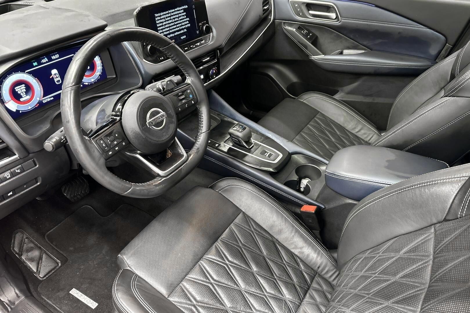 Nissan Qashqai iso kuva 6