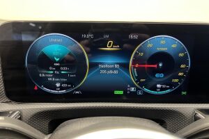 Mercedes-Benz A esikatselu 18