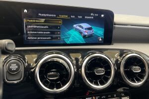 Mercedes-Benz A esikatselu 24