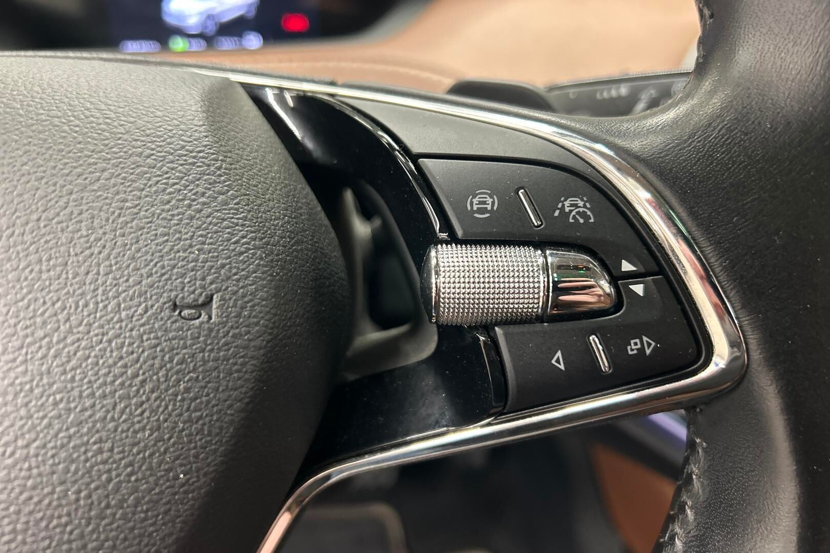 Skoda Enyaq iso kuva 9
