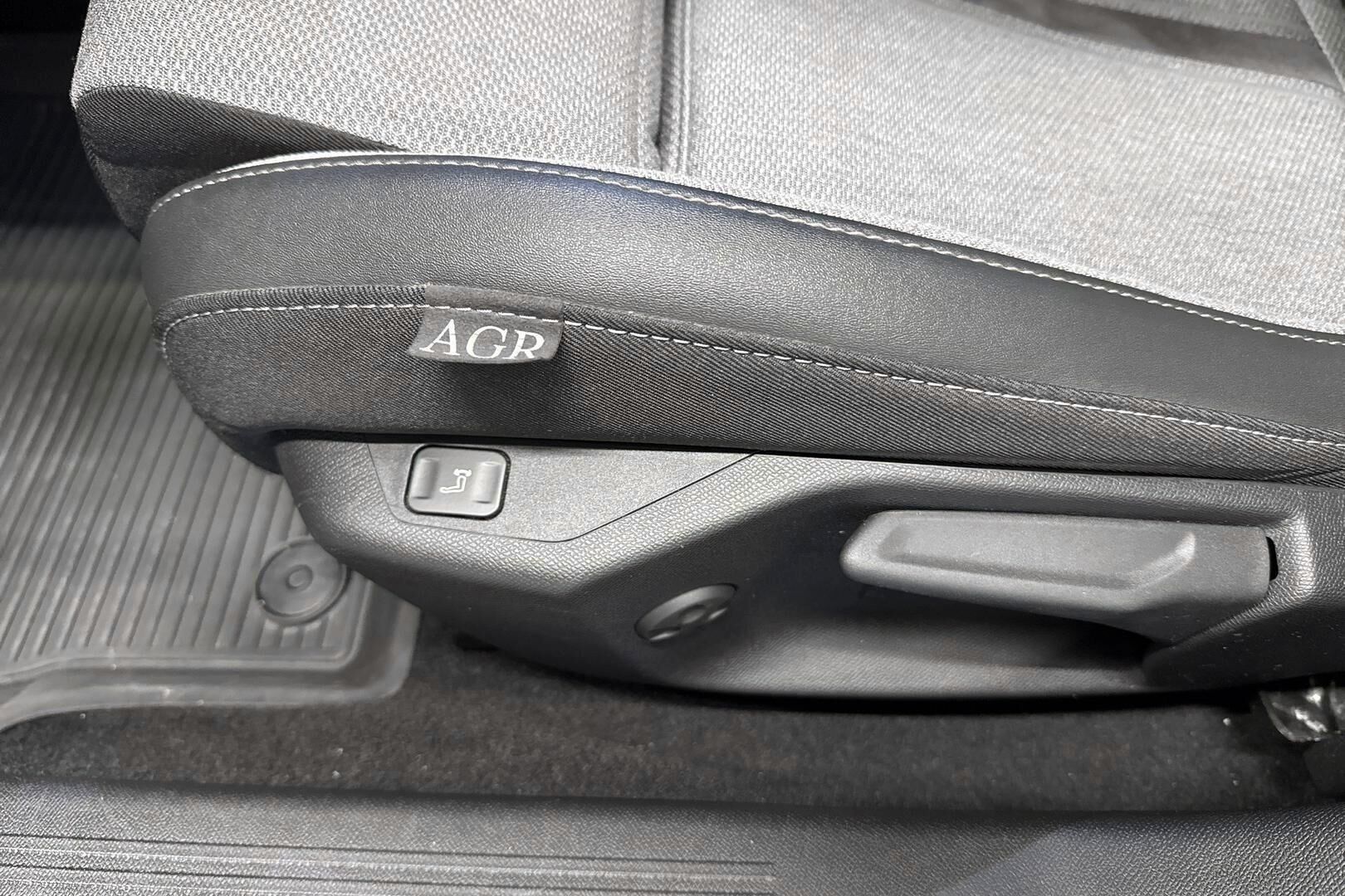 Opel Astra iso kuva 15